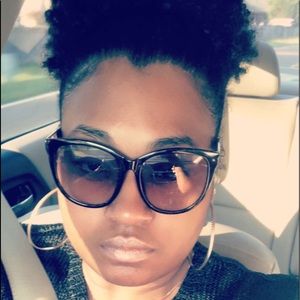 Meet your Posher, Rikeya